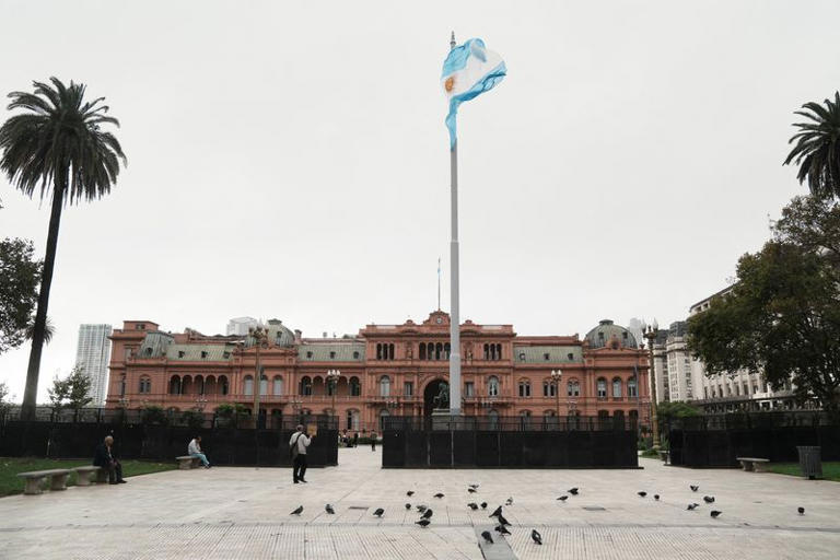 Argentina fecha acordo de US$20 bi com o FMI e derruba controles cambiais
