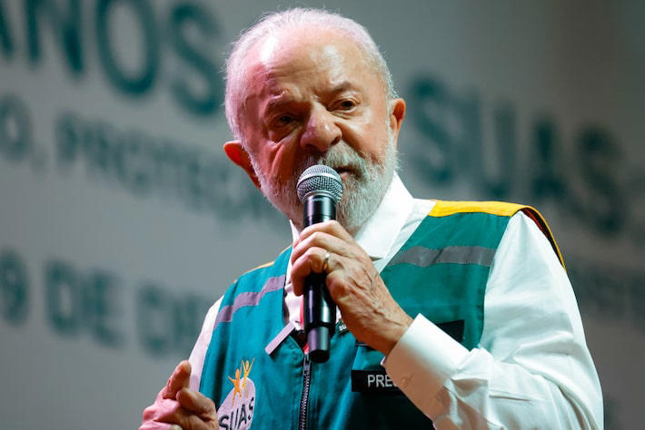 Eleições: Lula diz que já tem candidato aos governos de SP e MG, mas que 'eles podem não querer ser'