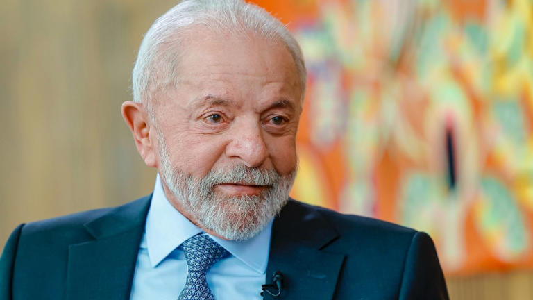 Lula aumentou reservas em US$ 30 bi; Bolsonaro saiu do cargo com US$ 66 bi a menos