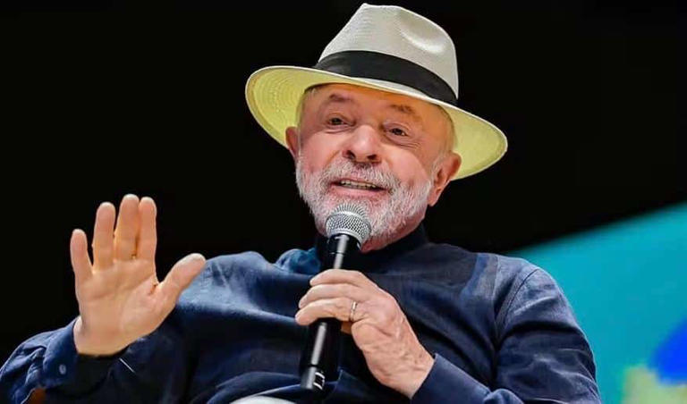 Lula lidera primeiro e segundo turno sobre Flávio Bolsonaro, diz Real Time Big Data