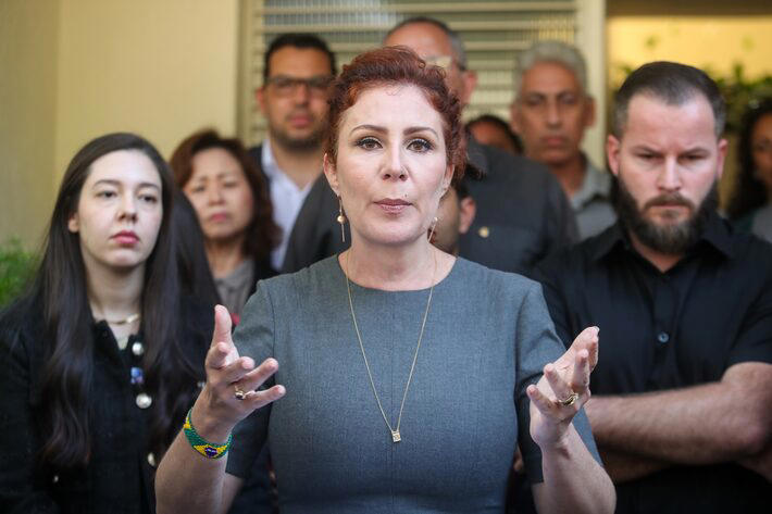 Carla Zambelli é presa na Itália, diz PF