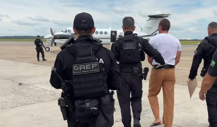 André Mendonça determina que presídio federal permita visitas de advogados de Vorcaro sem gravação