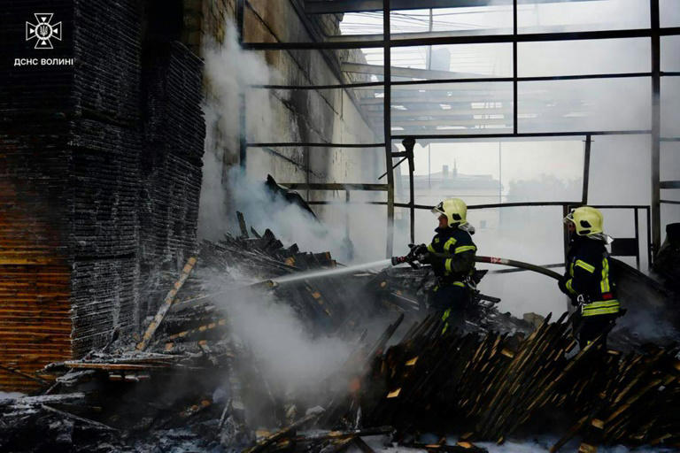 Rússia lança maior ataque com drones e mísseis contra Ucrânia desde o início da guerra