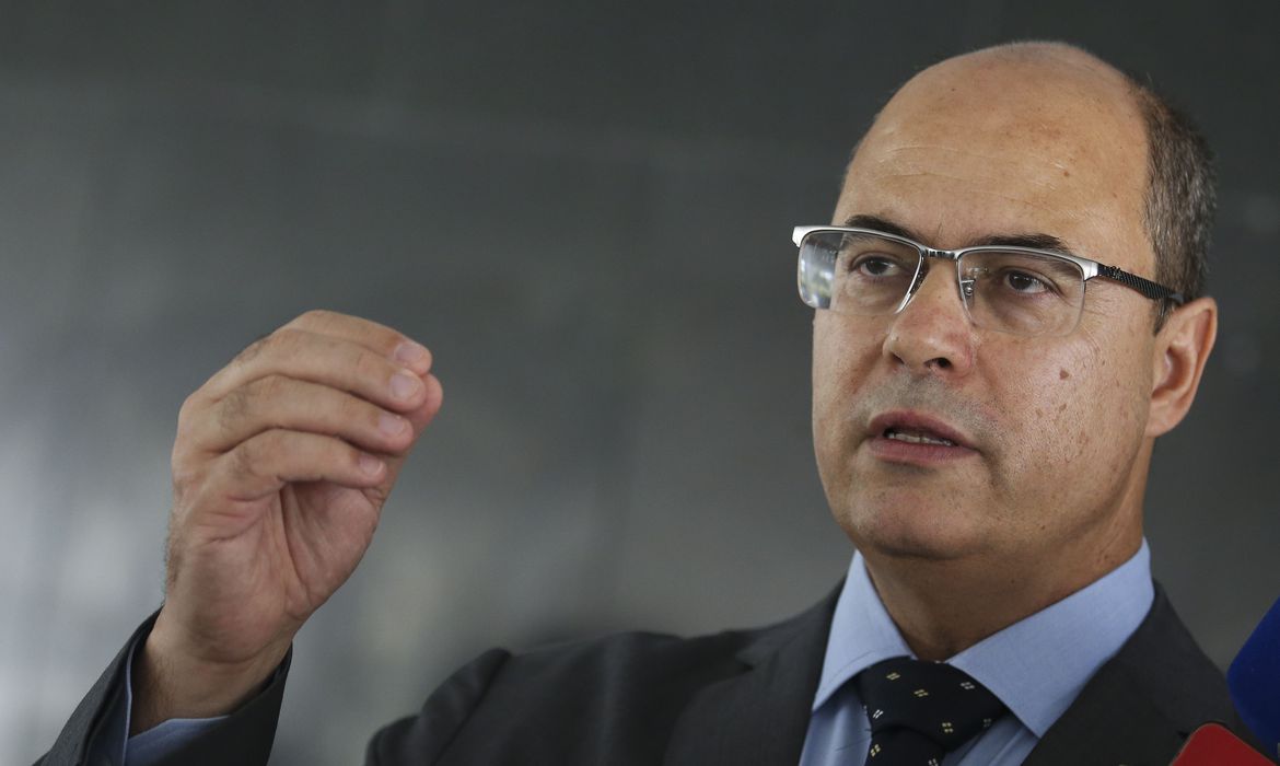 Wilson Witzel recorre ao STF para voltar ao governo do Rio