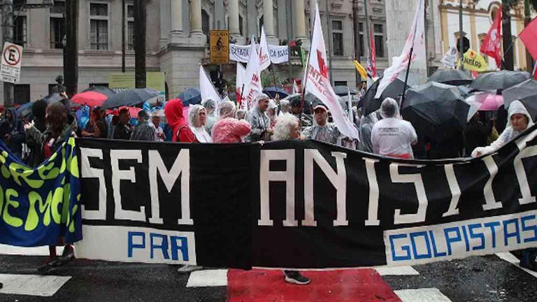 Motta reúne maioria para isolar PL e esvaziar anistia de golpistas