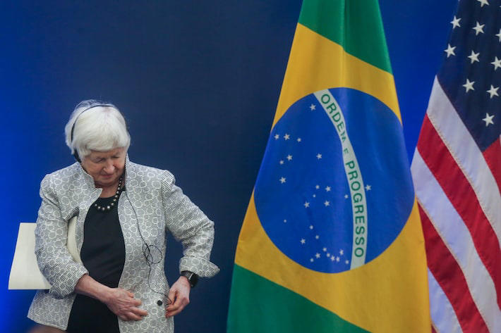 Tarifa dos EUA contra Brasil reflete visão pessoal de Trump e não política econômica, diz Yellen