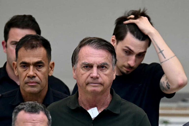 Prisão domiciliar de Bolsonaro termina na quinta; prorrogação depende de Moraes e é impactada por apreensão de arma