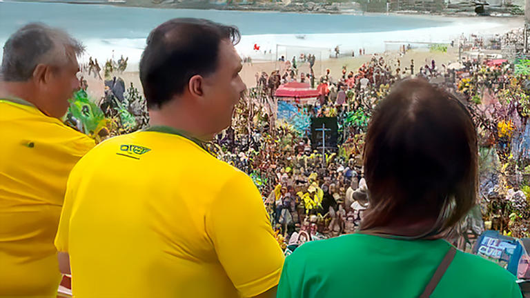 Cansado e com medo, após vaias, “01” fala para público reduzido