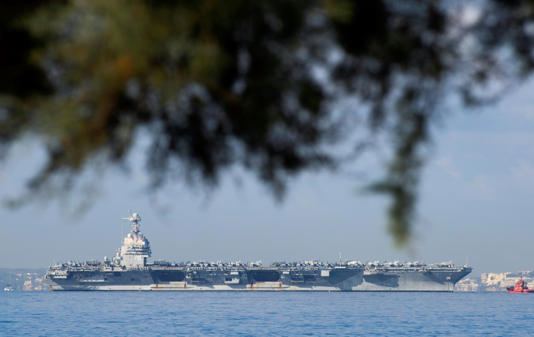 Porta-aviões se junta à operação dos EUA contra o narcotráfico na América Latina