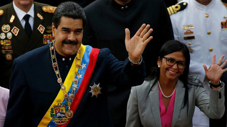 Delcy Rodríguez terá negociado secretamente com os EUA transição sem Maduro