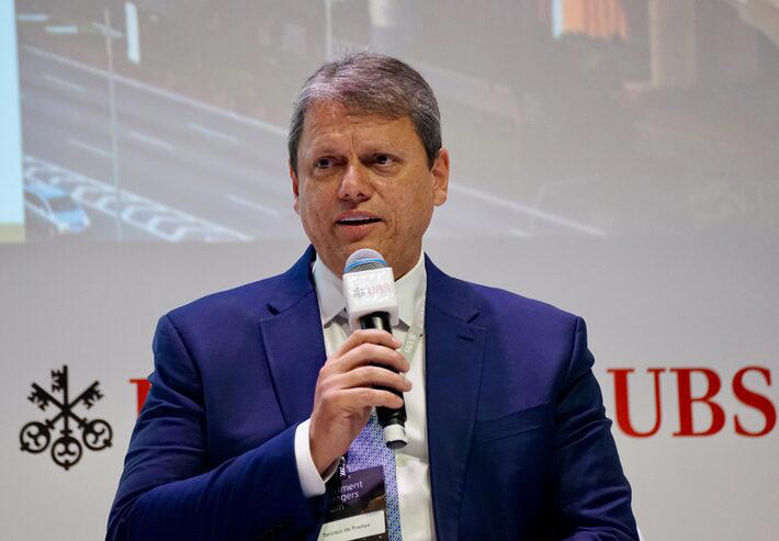 Alesp aprova reajuste no salário de Tarcísio e aumenta teto do funcionalismo; veja quanto ficou