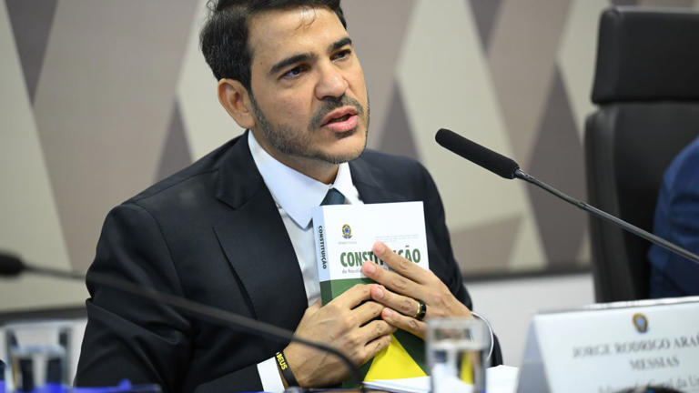 Associações defendem Messias após relatório apócrifo da PF lançar suspeita