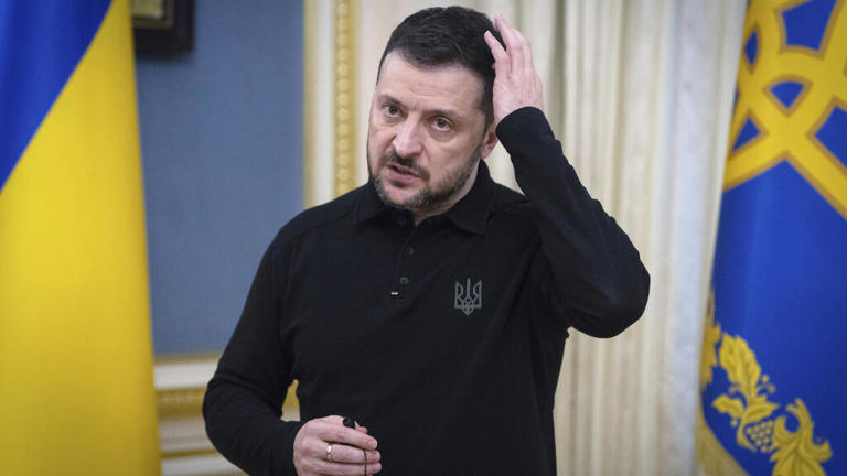 crânia está em ‘estado de choque’ e Zelensky é pressionado a aceitar termos dos EUA para obter apoio