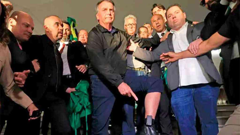 ‘Centrão’ torna Bolsonaro ainda mais radioativo e abandono é certo