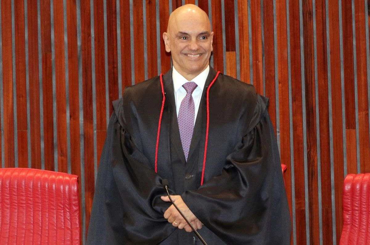 Moraes vence primeira etapa de ação movida na Justiça dos Estados