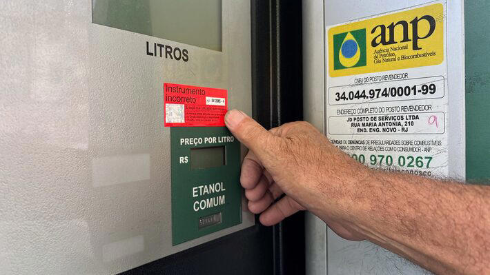 Gasolina com mais etanol irrita colecionadores, mas especialistas indicam soluções